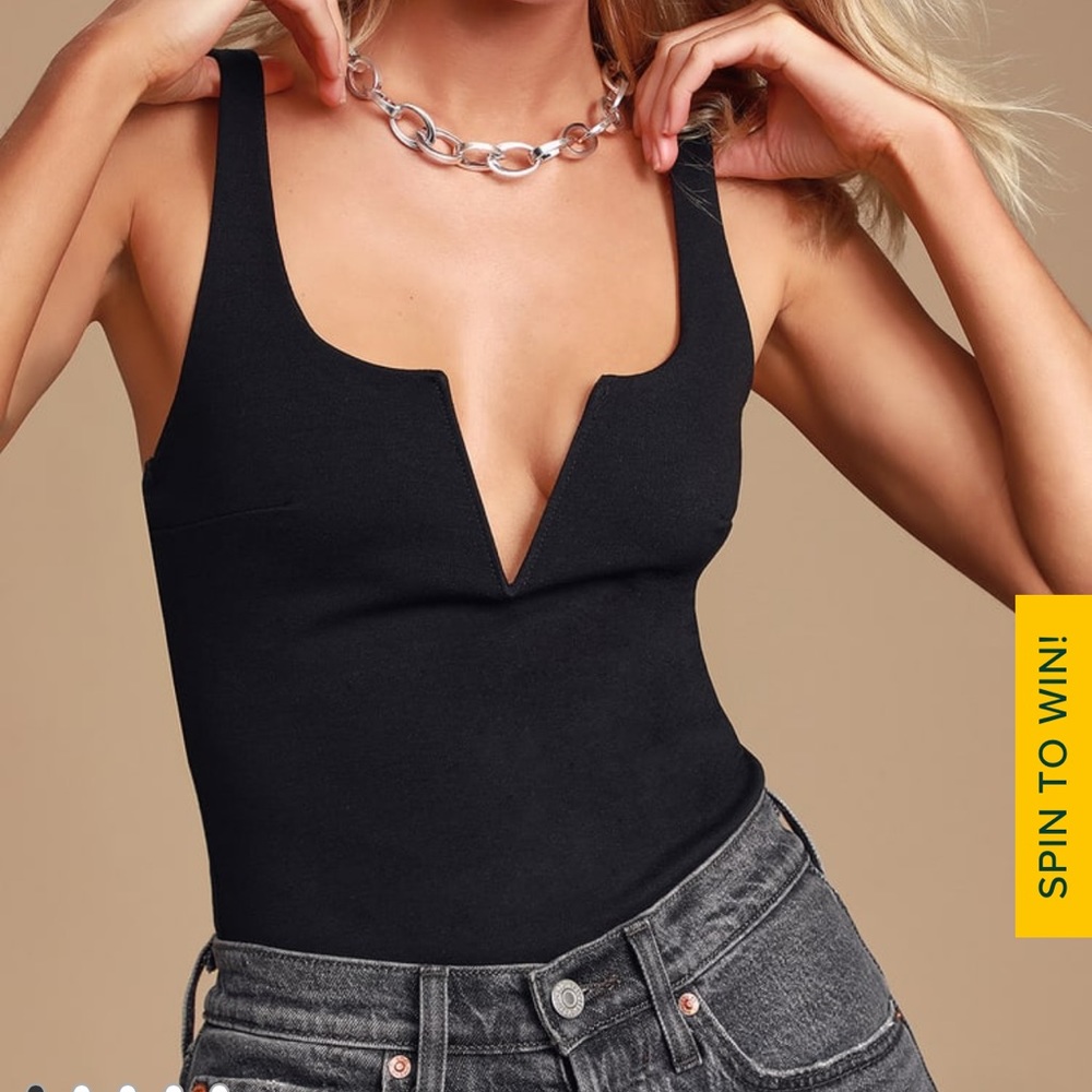NWT ✨ Lulu’s XOXO Black Sleeveless Bodysuit
